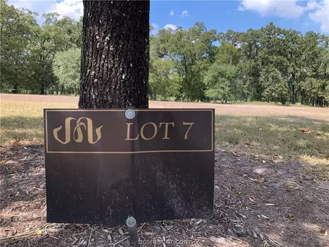 4205 Serrano Ct, Bryan, TX 77802 photo 1