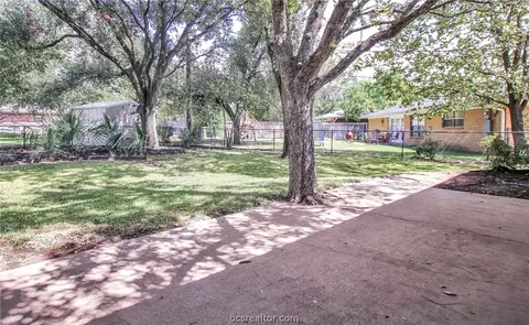 3517 Midwest Dr, Bryan, TX 77802 photo 23