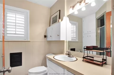 3517 Midwest Dr, Bryan, TX 77802 photo 17