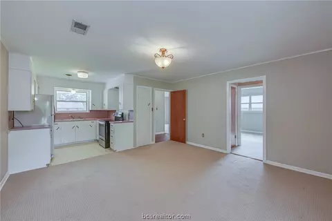 2604 Morris Ln, Bryan, TX 77802 photo 7