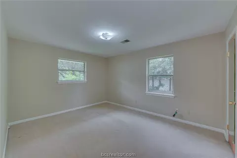 2604 Morris Ln, Bryan, TX 77802 photo 17
