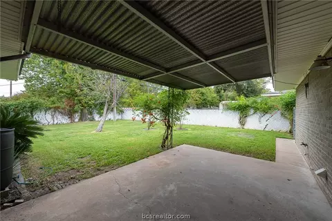 2604 Morris Ln, Bryan, TX 77802 photo 18