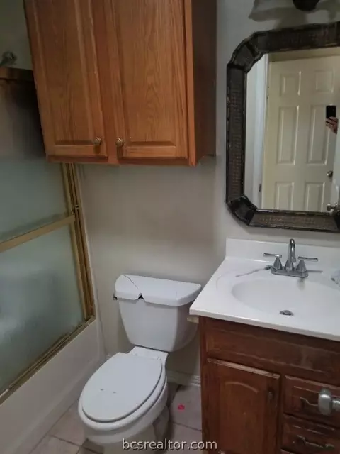 309 Ehlinger, Bryan, TX 77802 photo 7