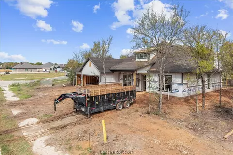 2972 Archer Dr, Bryan, TX 77808 photo 2