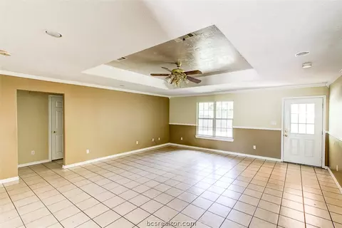 1506 Una, Bryan, TX 77803 photo 5