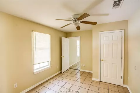 1506 Una, Bryan, TX 77803 photo 11