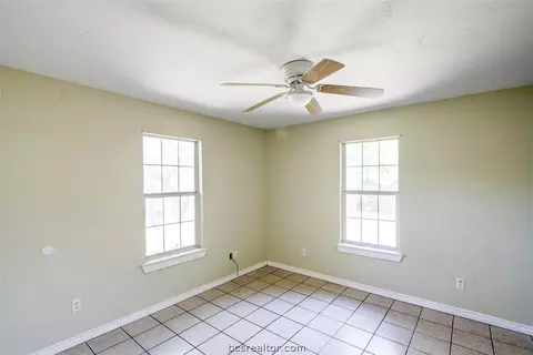 1506 Una, Bryan, TX 77803 photo 9