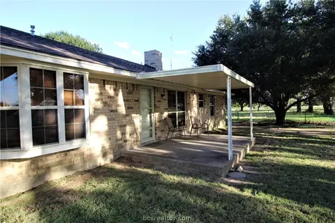4816 Elmo, Calvert, TX 77837 photo 4