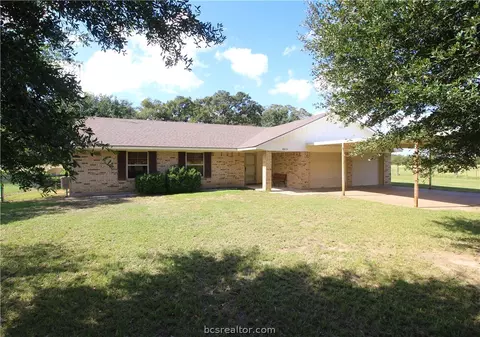 4816 Elmo, Calvert, TX 77837 photo 1
