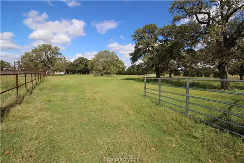 4816 Elmo, Calvert, TX 77837 photo 19