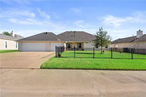 3109 Broadmoor Dr, Bryan, TX 77802 photo 27