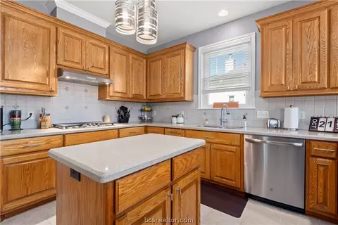 3109 Broadmoor Dr, Bryan, TX 77802 photo 12