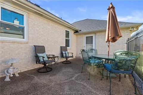 3109 Broadmoor Dr, Bryan, TX 77802 photo 23