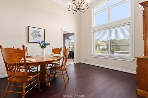 3109 Broadmoor Dr, Bryan, TX 77802 photo 8