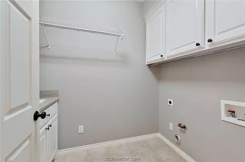 4910 Brompton Ln, Bryan, TX 77802 photo 23
