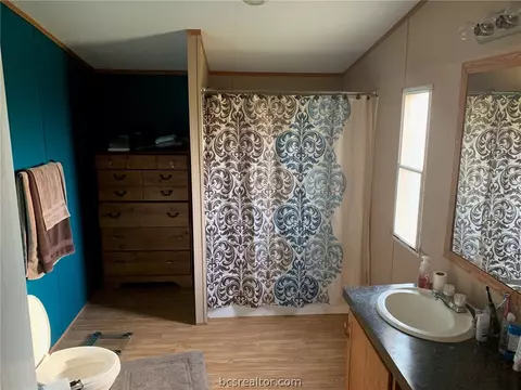 12140 Post Oak Ln, Bryan, TX 77807 photo 7