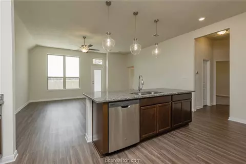 2109 Markley Dr, Bryan, TX 77807 photo 27