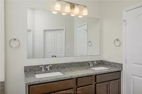 2109 Markley Dr, Bryan, TX 77807 photo 46