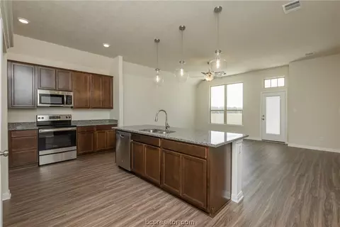 2109 Markley Dr, Bryan, TX 77807 photo 21