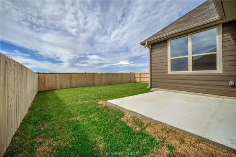 2109 Markley Dr, Bryan, TX 77807 photo 5