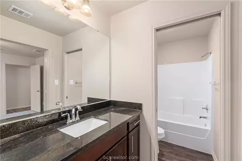 908 Northcrest Dr, Bryan, TX 77801 photo 10