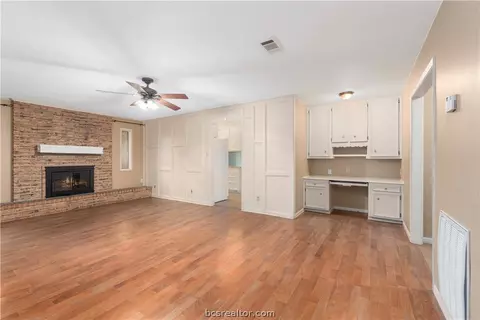 2201 Yellowstone Dr, Bryan, TX 77803 photo 8