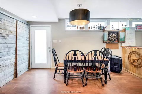 310 Tee Dr, Bryan, TX 77801 photo 6