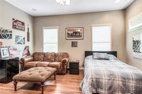 310 Tee Dr, Bryan, TX 77801 photo 14