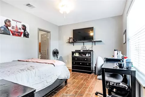 310 Tee Dr, Bryan, TX 77801 photo 19
