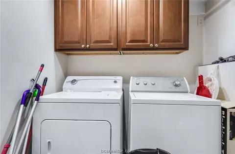 310 Tee Dr, Bryan, TX 77801 photo 23