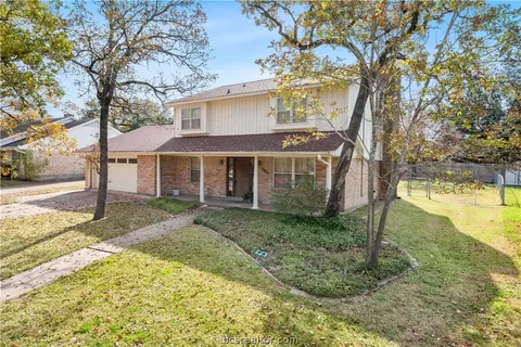 2804 Camelot Dr, Bryan, TX 77802 photo 16