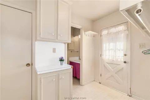 2804 Camelot Dr, Bryan, TX 77802 photo 22