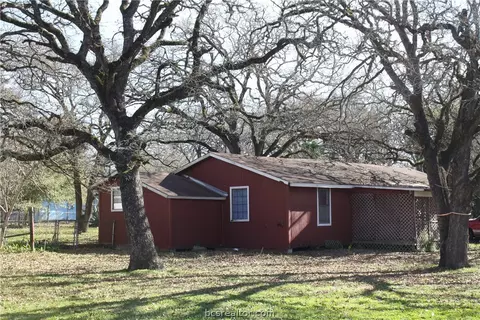 2109 Stevens Dr, Bryan, TX 77803 photo 1