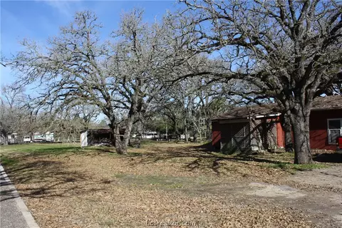 2109 Stevens Dr, Bryan, TX 77803 photo 14