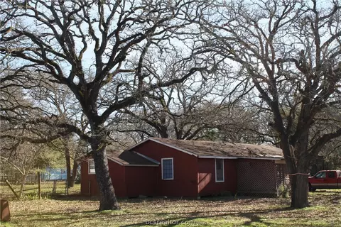 2109 Stevens Dr, Bryan, TX 77803 photo 2