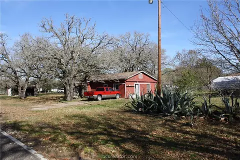 2109 Stevens Dr, Bryan, TX 77803 photo 12