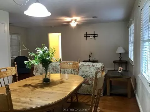 906 North Ave, Bryan, TX 77802 photo 8