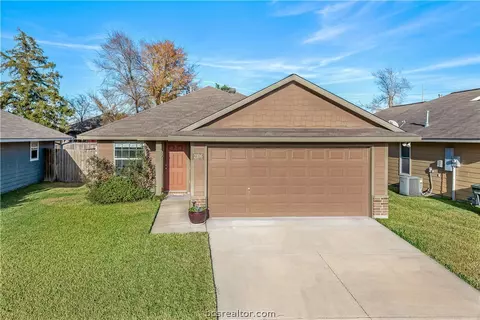 2106 Gateshead Rd, Bryan, TX 77801 photo 1