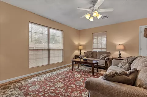 403 Wallace St, Bryan, TX 77803 photo 5