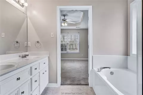 1810 Gray Stone Dr, Bryan, TX 77807 photo 17