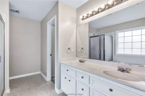 1810 Gray Stone Dr, Bryan, TX 77807 photo 16