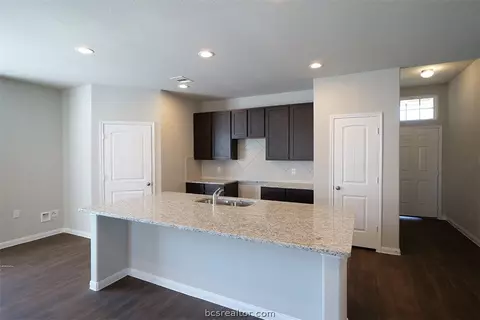 4713 Nopalitos Way, Bryan, TX 77807 photo 6