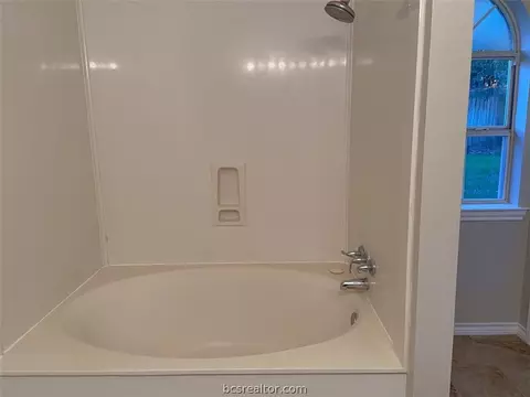 4413 Brompton Ln, Bryan, TX 77802 photo 16