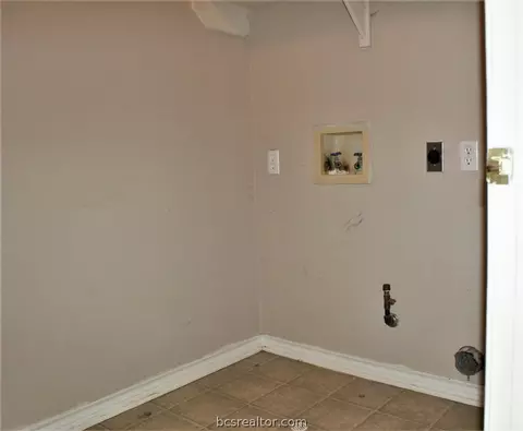 4413 Brompton Ln, Bryan, TX 77802 photo 11