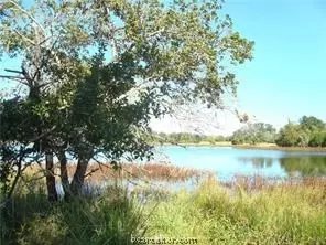 6800 Call Ct, Bryan, TX 77808 photo 2