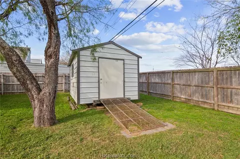 2702 Arbor Dr, Bryan, TX 77802 photo 38