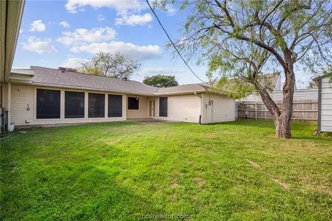 2702 Arbor Dr, Bryan, TX 77802 photo 37