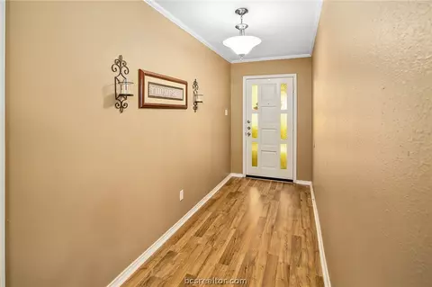4119 Willow Oak St, Bryan, TX 77802 photo 4