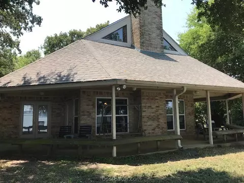 301 Elliott Cove Loop, Trinity, TX 75862 photo 3