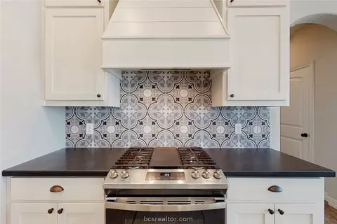 4296 Foxtail Ct, Bryan, TX 77808 photo 13